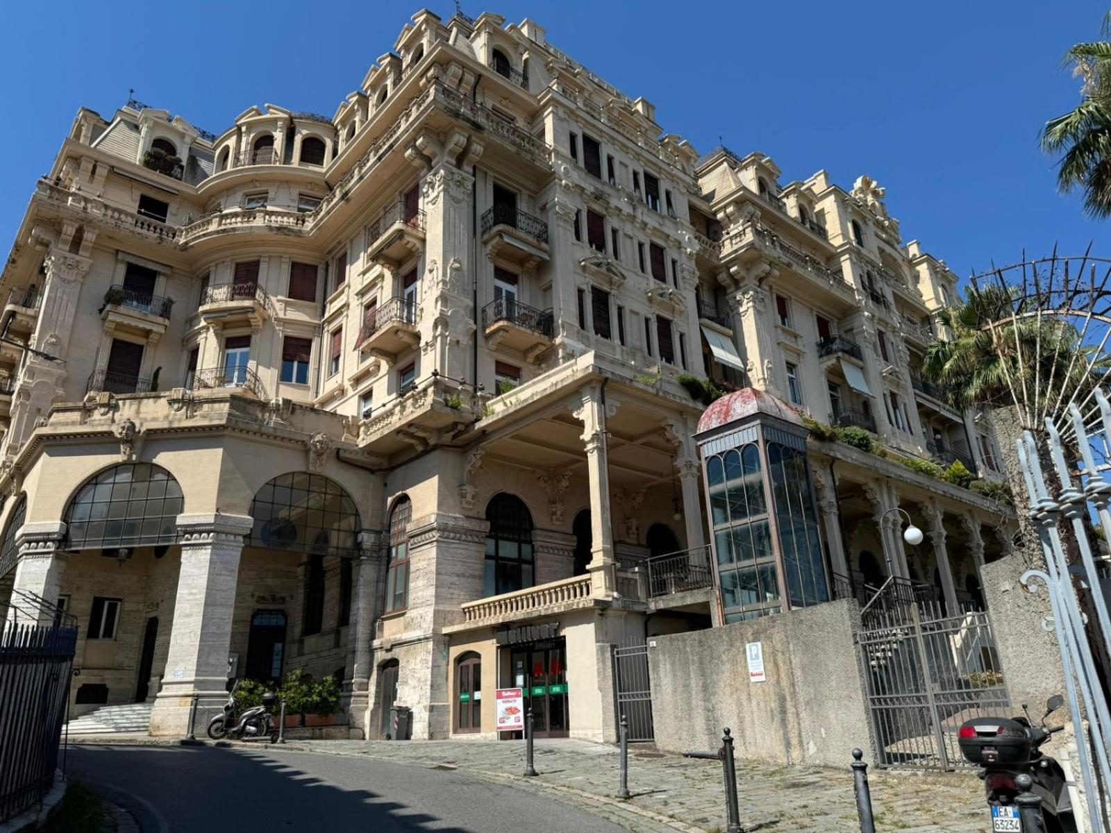 Miramare Serenella * Génova